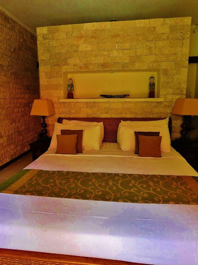 Villa Heliconia Seminyak  Ngoại thất bức ảnh